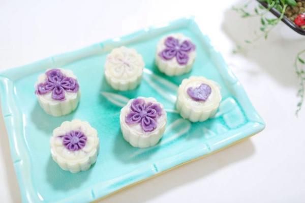 传说中的大班冰皮月饼 终于能尝到啦~