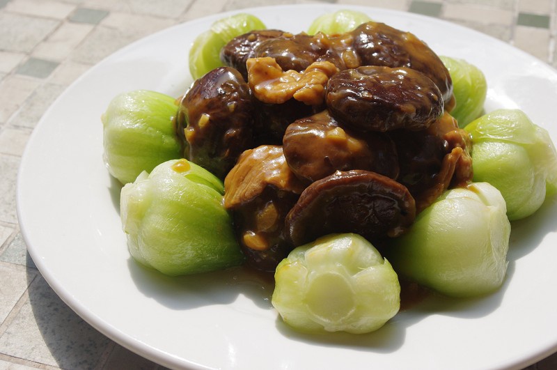 浇汁香菇油菜