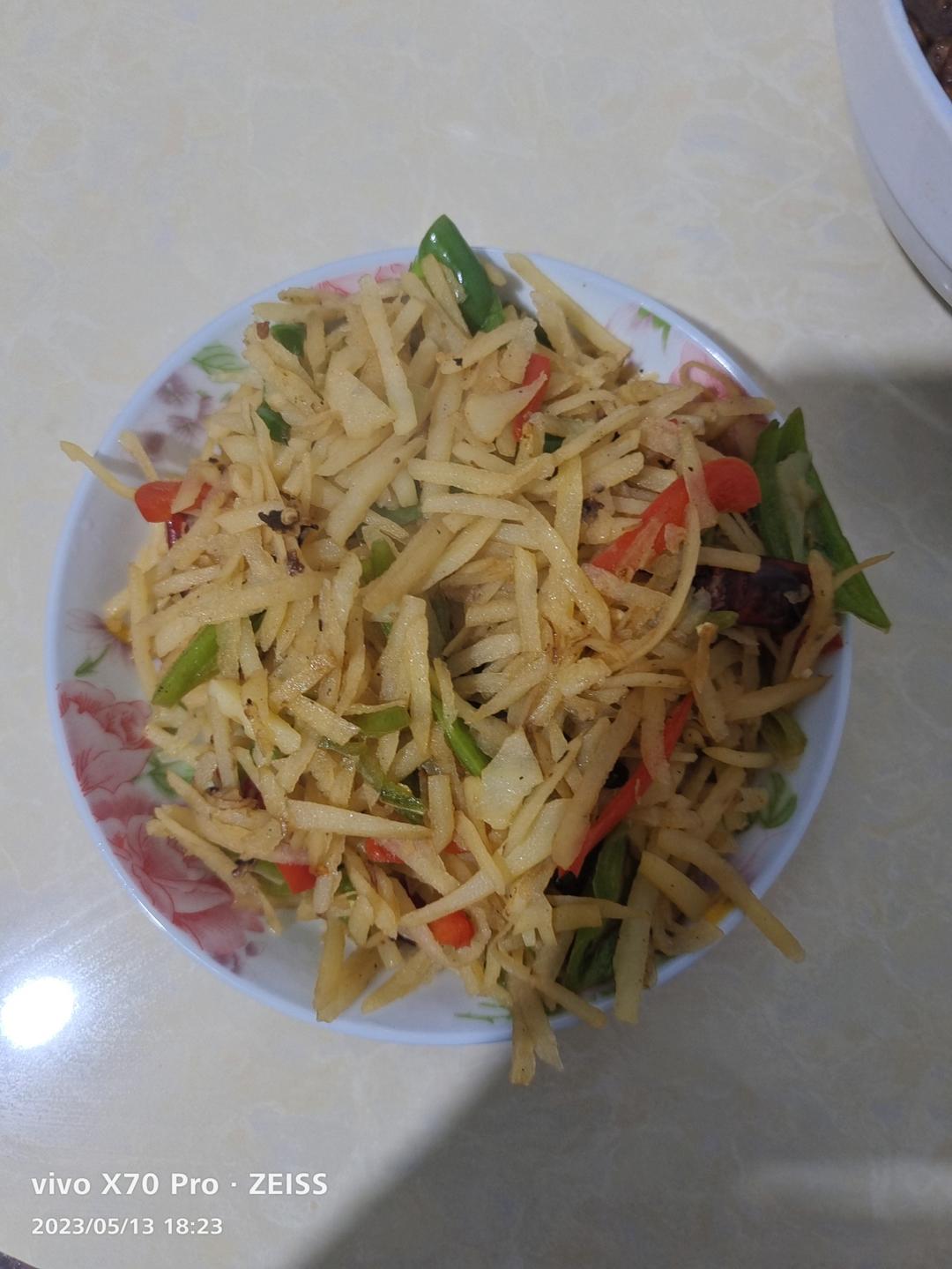 超级无敌下饭菜～酸辣土豆丝