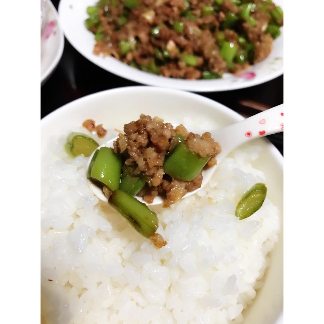 肉沫豆角下饭菜