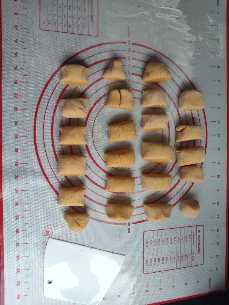 堂妈小厨——快手南瓜馒头