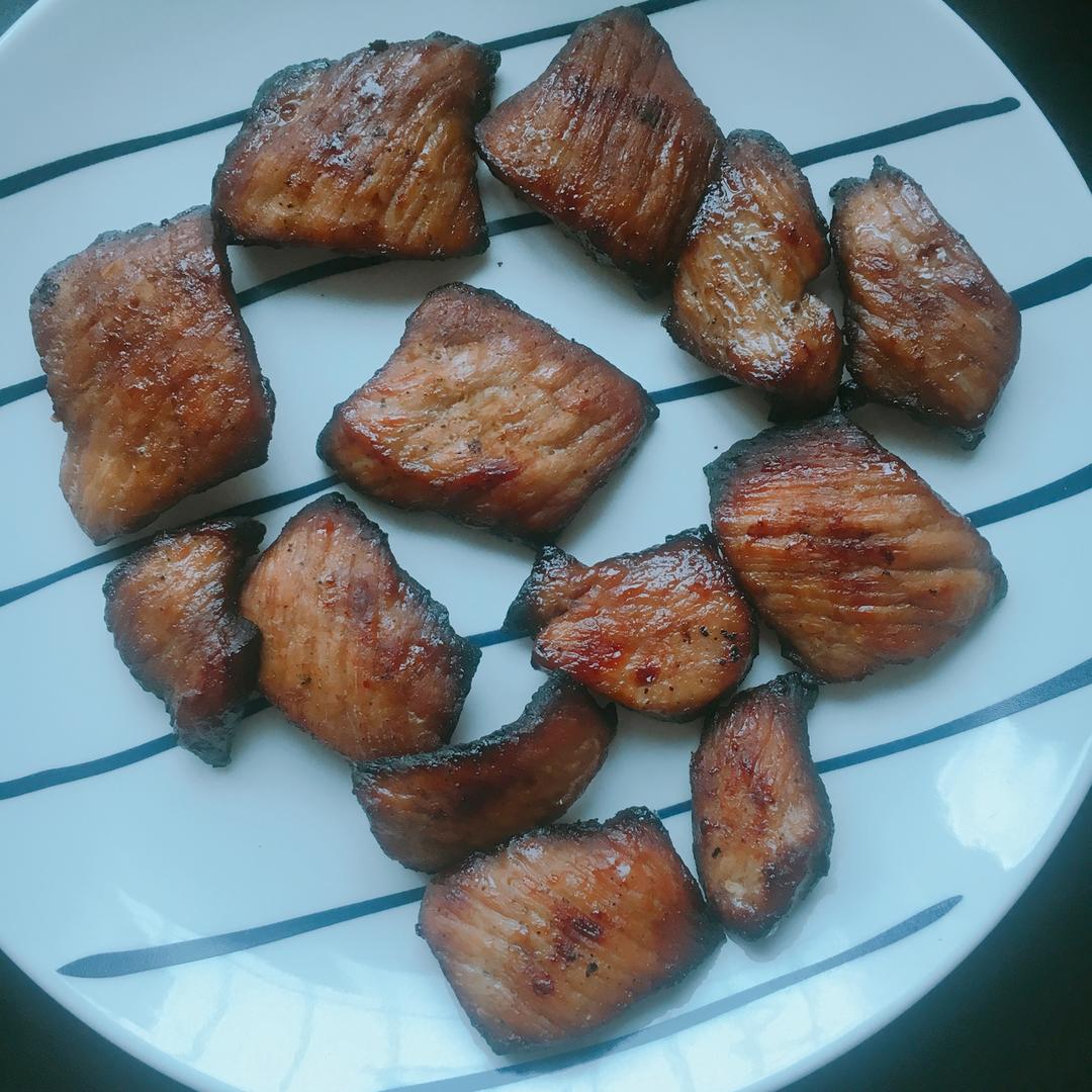大小人的零食～猪肉干