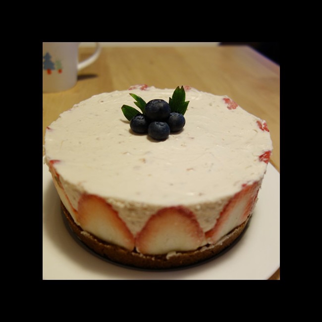 草莓慕斯（摘自Sissi的甜品教程）