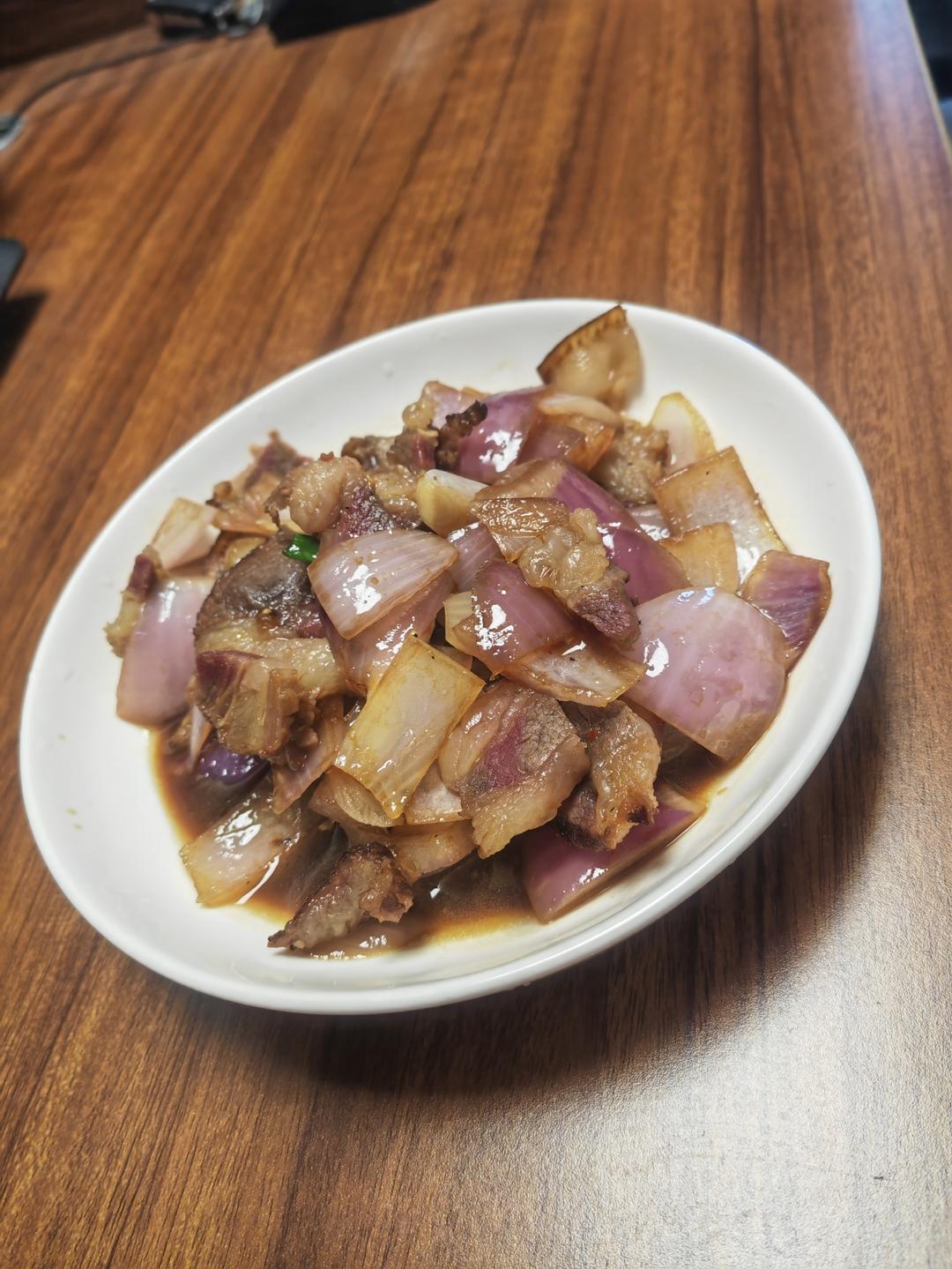 洋葱炒腊肉