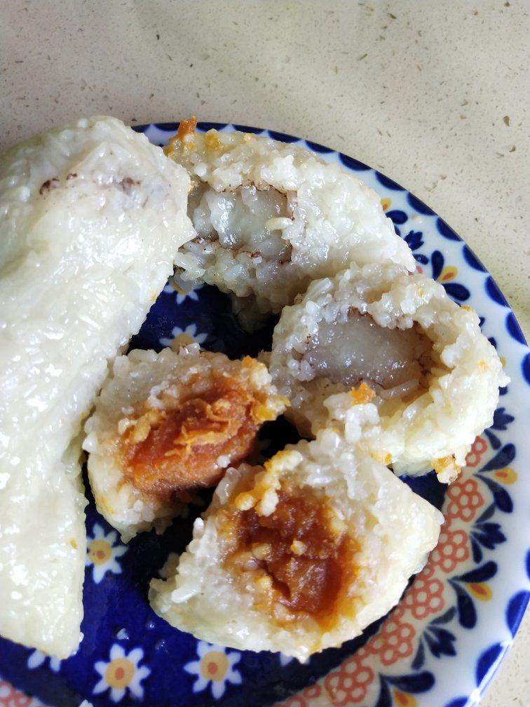 蛋黄肉粽