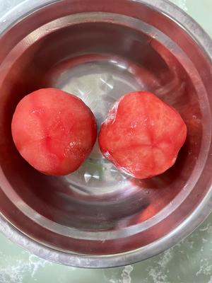 【挑食宝宝爱吃饭】西红柿肉酱意面的做法 步骤2