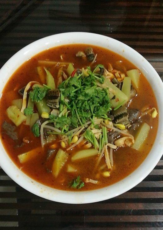 毛血旺