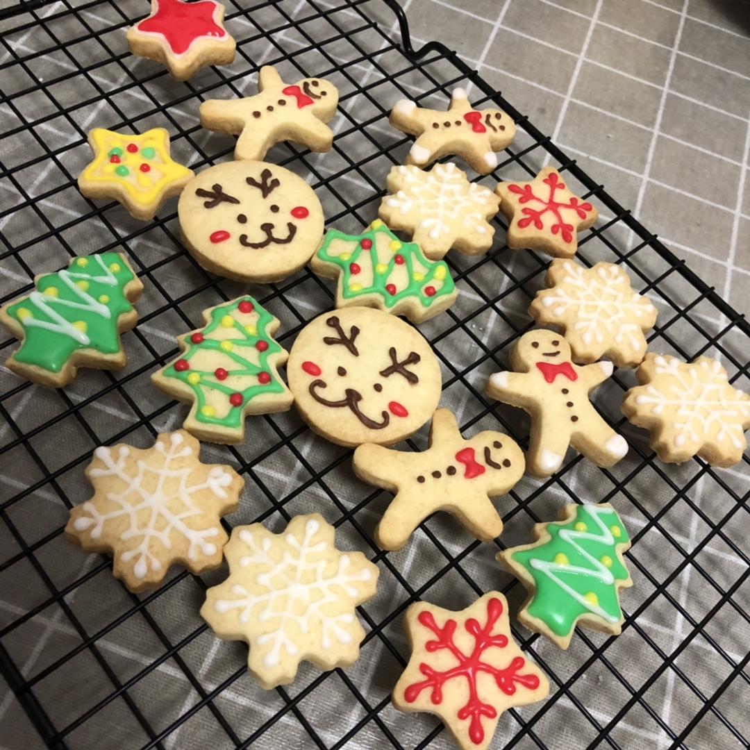 两款圣诞饼干，选一款做起来吧！