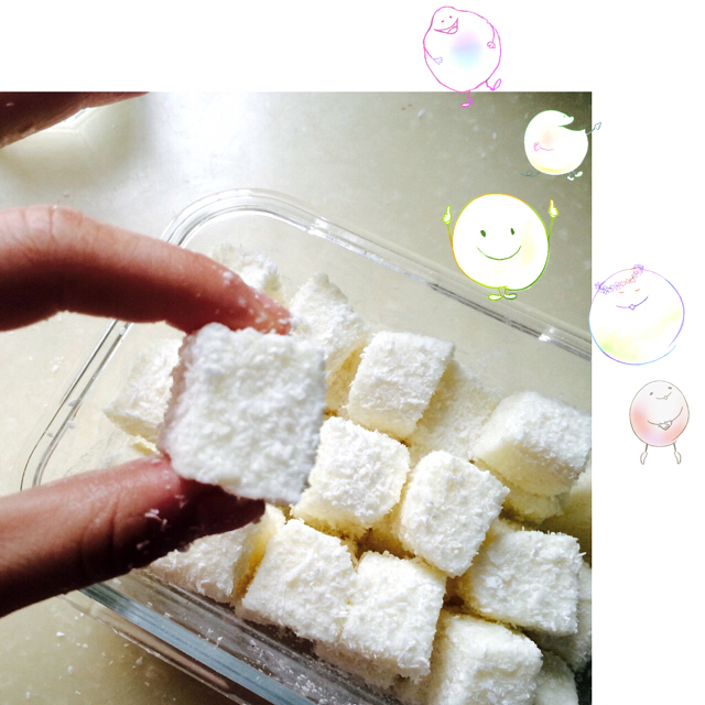完胜85度C牛奶椰丝小方