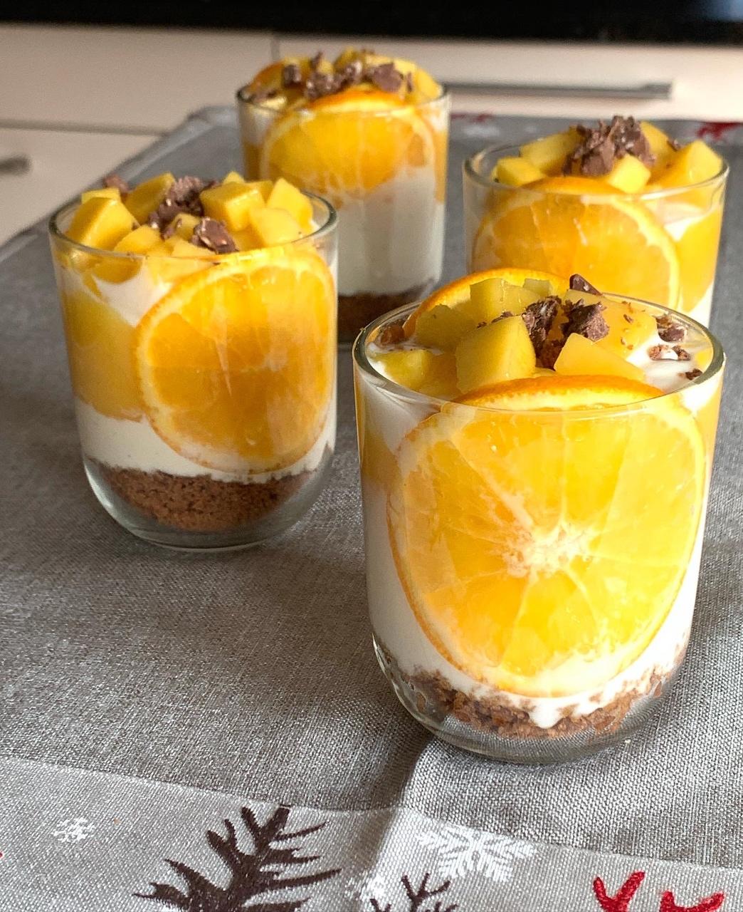 芒果芝士酸奶杯