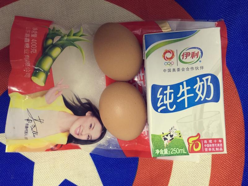 纯奶手撕吐司的做法 步骤1