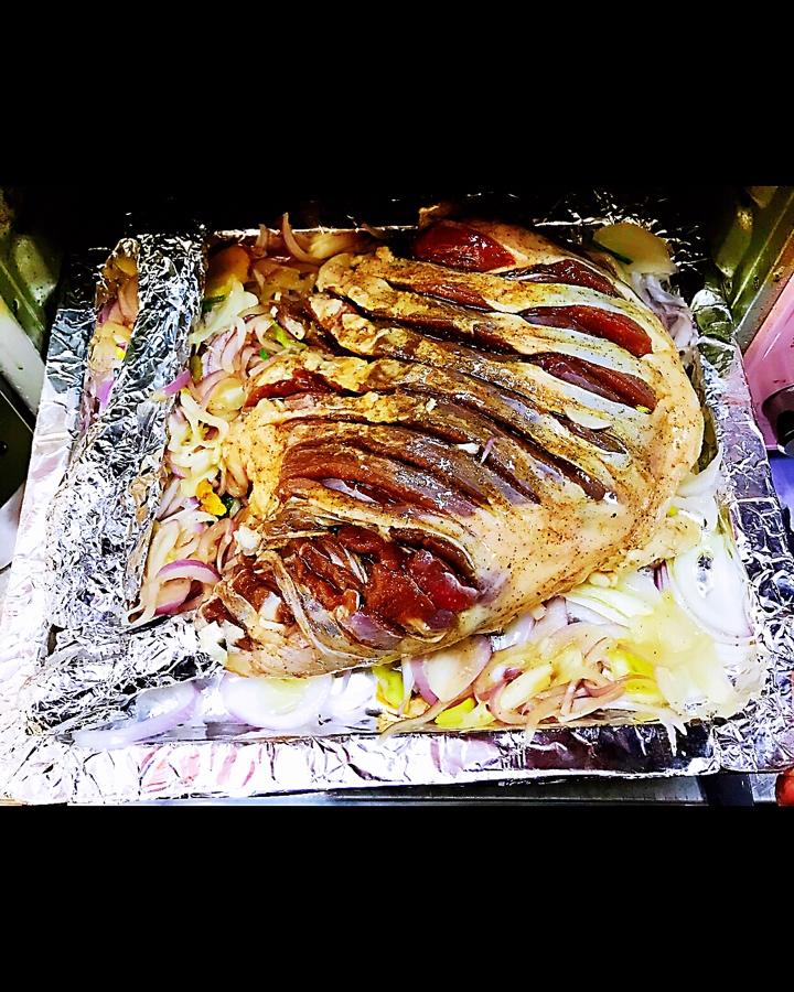 烤羊腿