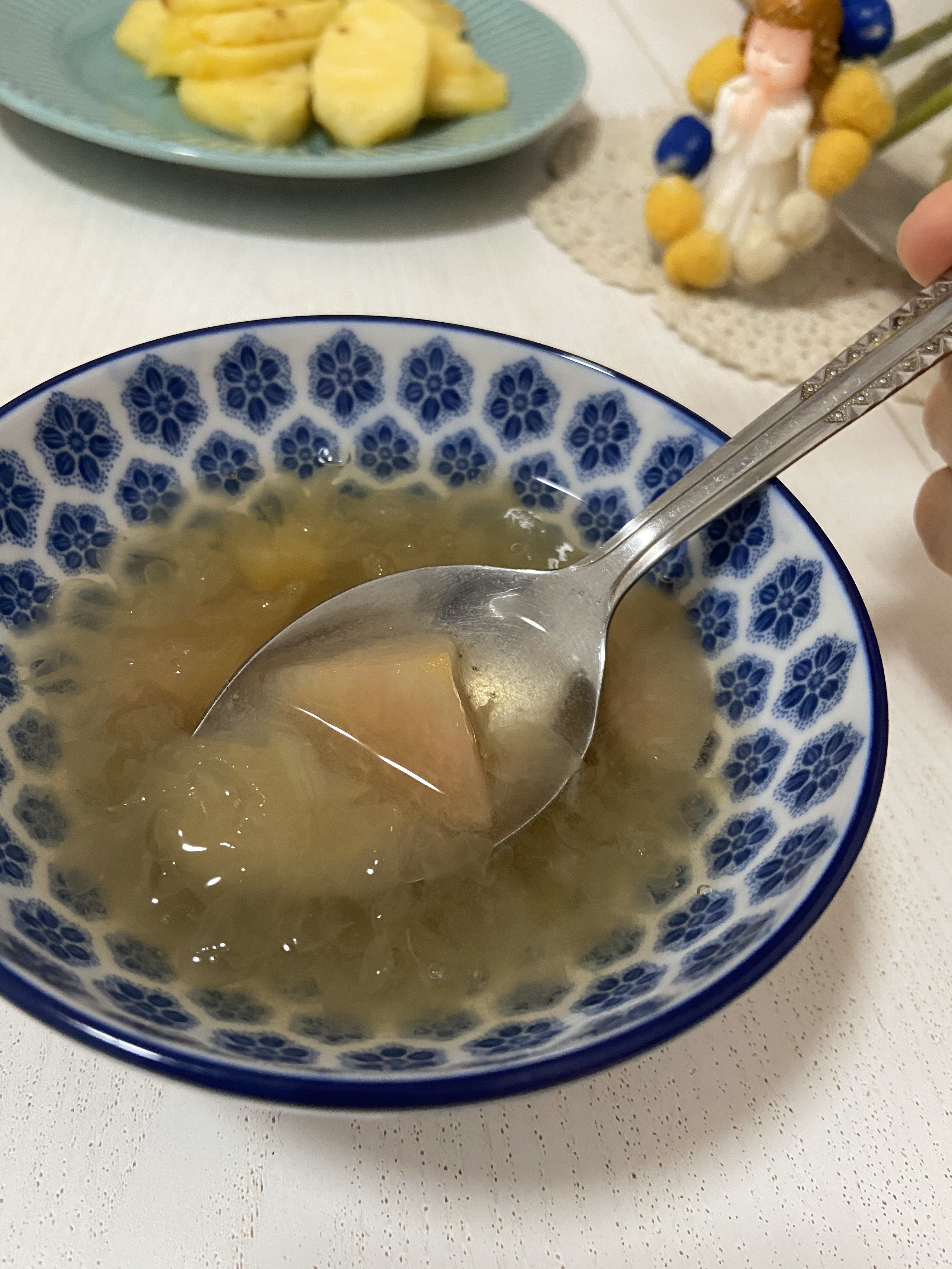 有机冰糖银耳秋水梨汤的做法
