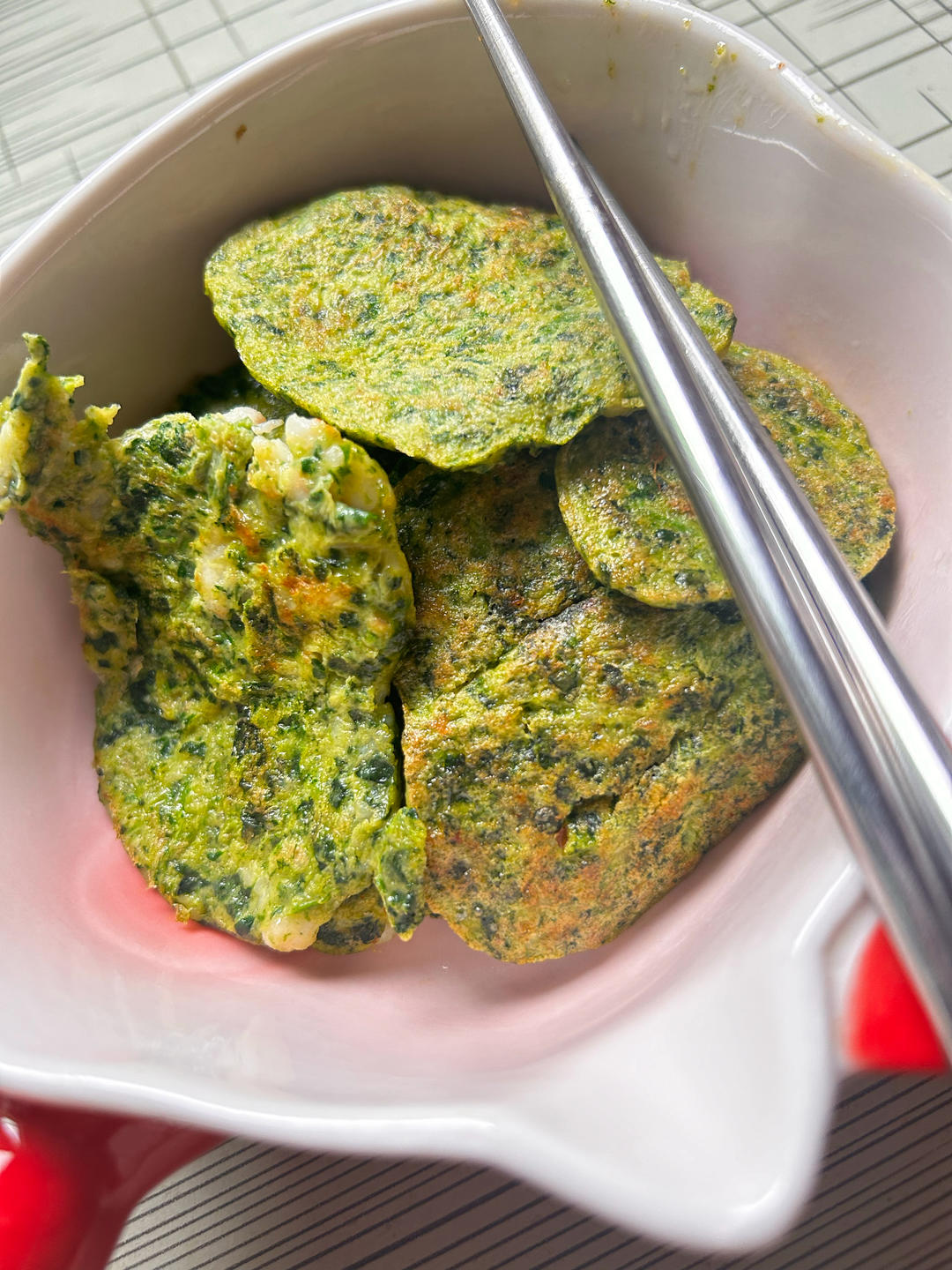 菠菜虾仁饼(可当一岁宝宝辅食)