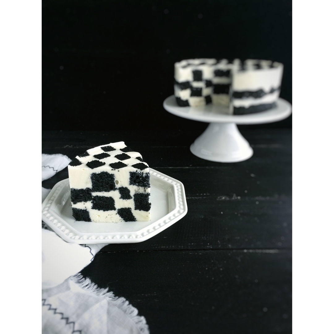 黑白棋格慕斯蛋糕（6寸）