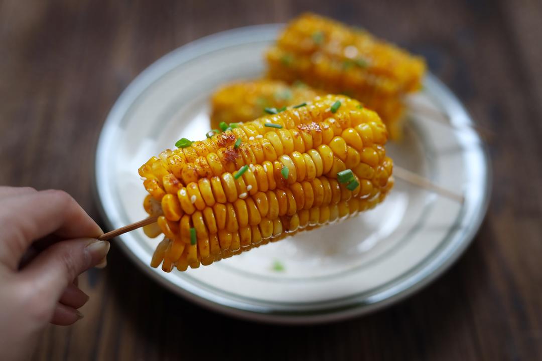 【4月北鼎烤箱参考食谱】甜香烤玉米的做法