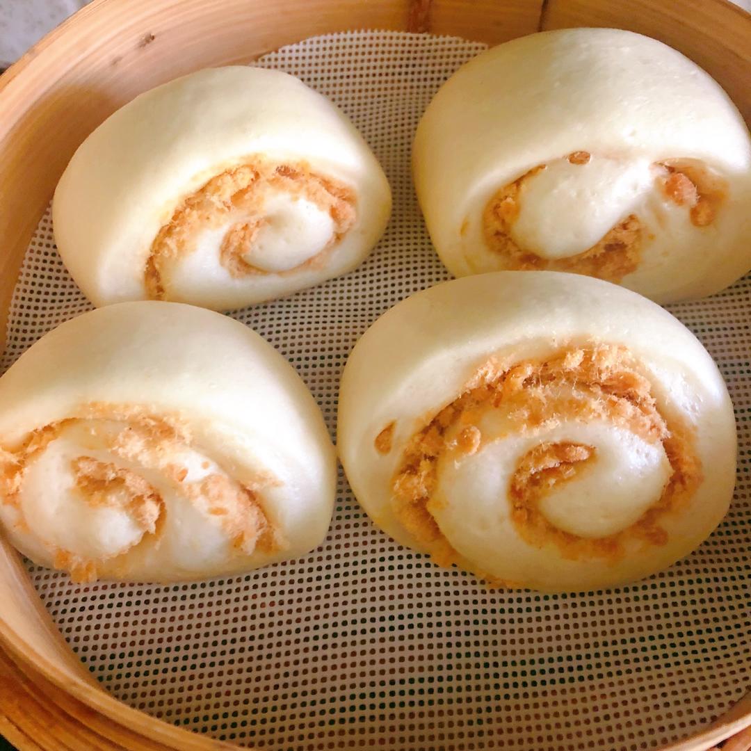 馒头 葱花肉松卷 狮子座的草莓酱做的葱花肉松卷