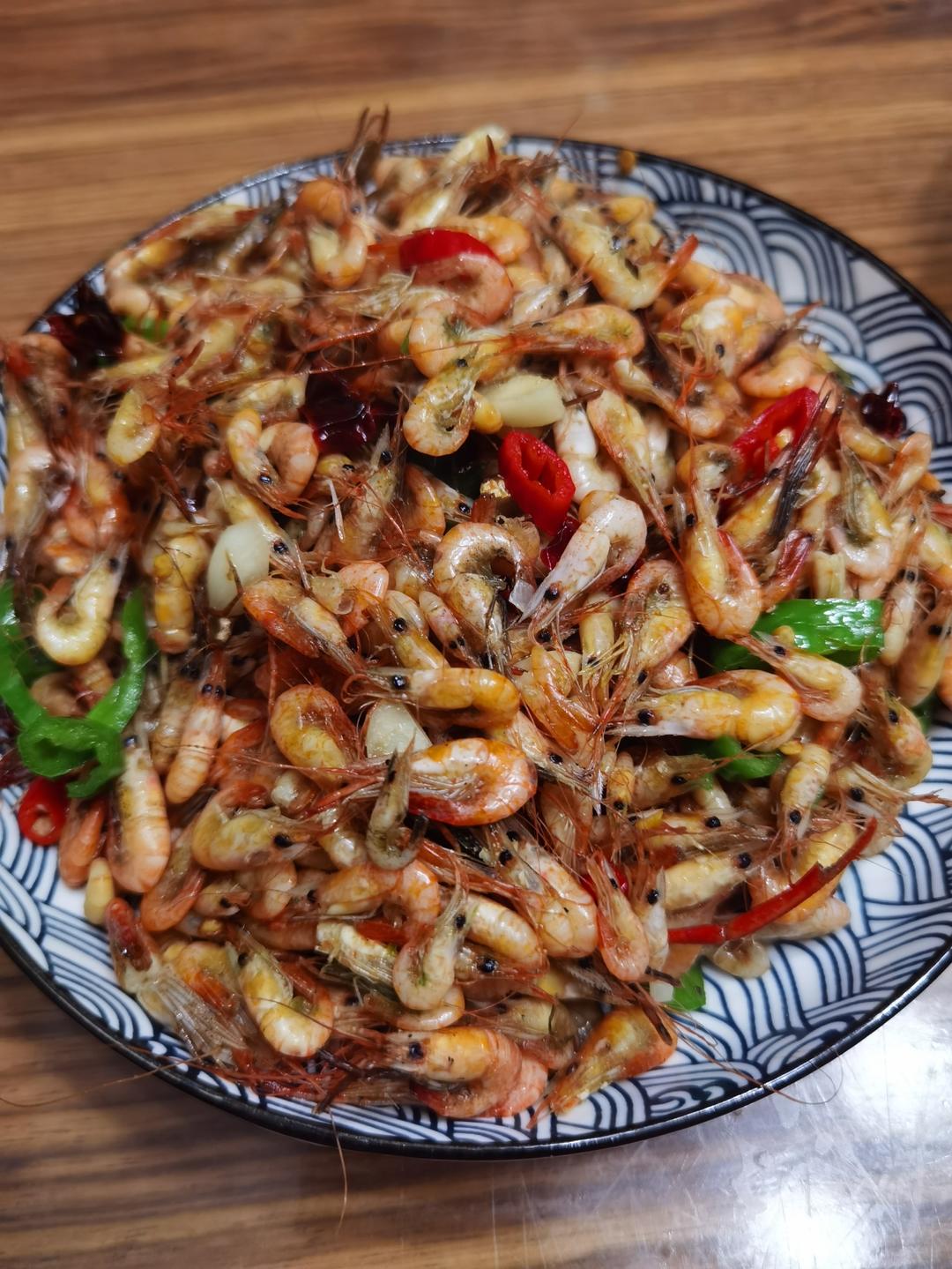 爆炒小河虾