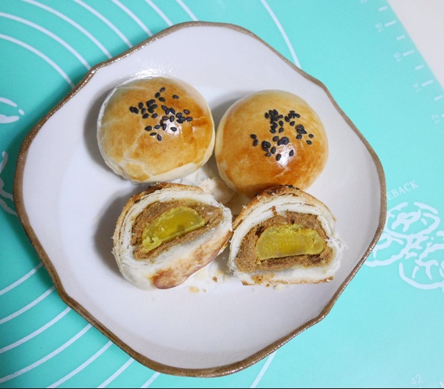 蛋黄酥（古早味）