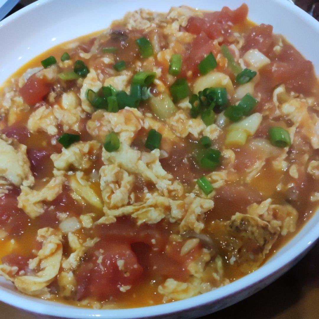 西红柿炒鸡蛋时，多加这一步，鸡蛋香嫩又入味