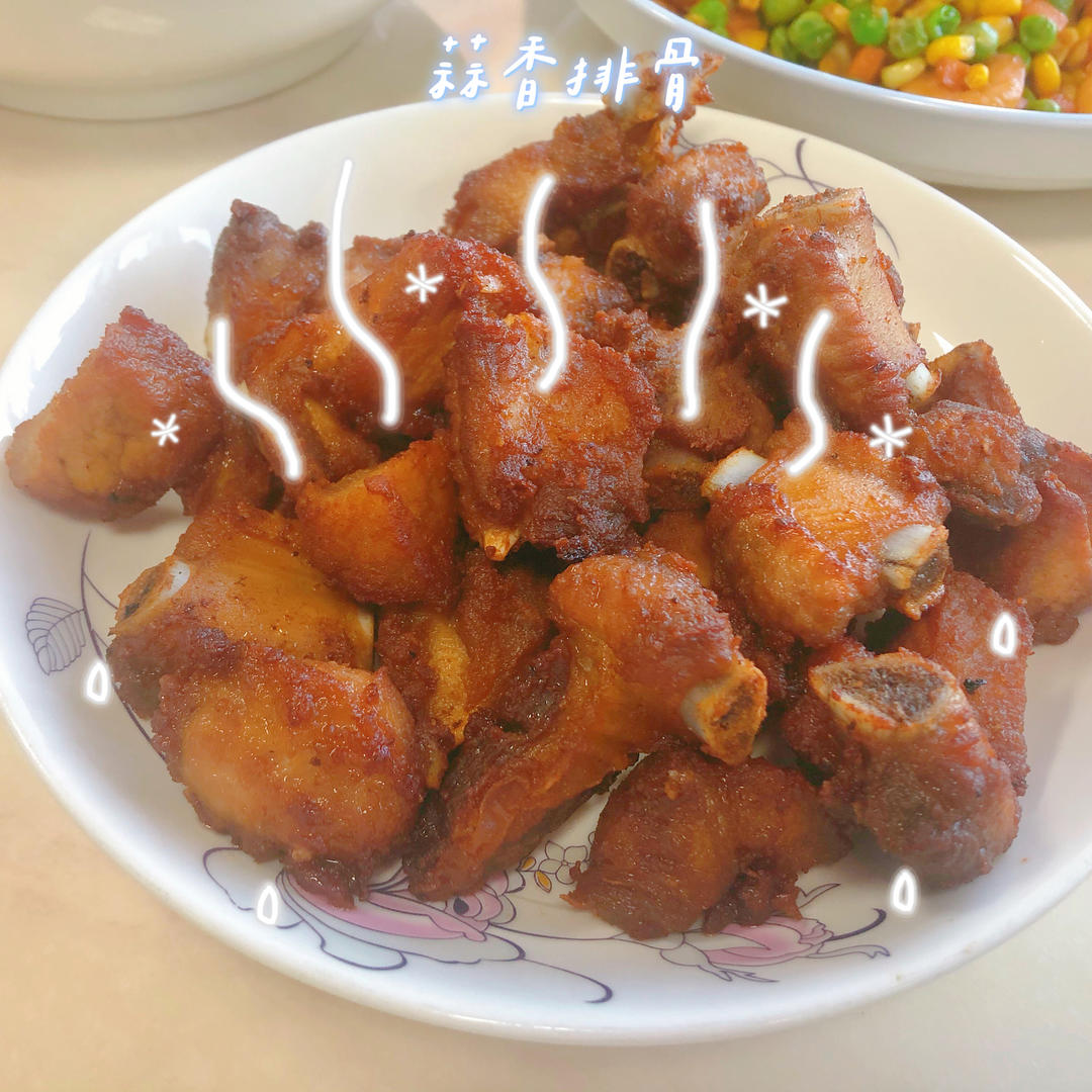 外酥里嫩的油炸排骨