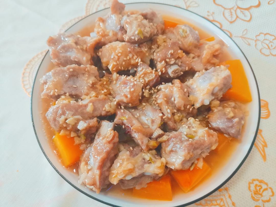 两步！做出嫩滑又多汁的南瓜🎃蒸排骨