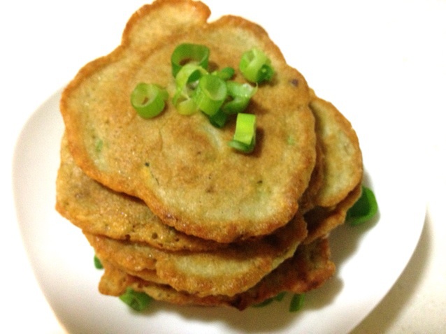 赛里麦做的小银鱼鸡蛋饼