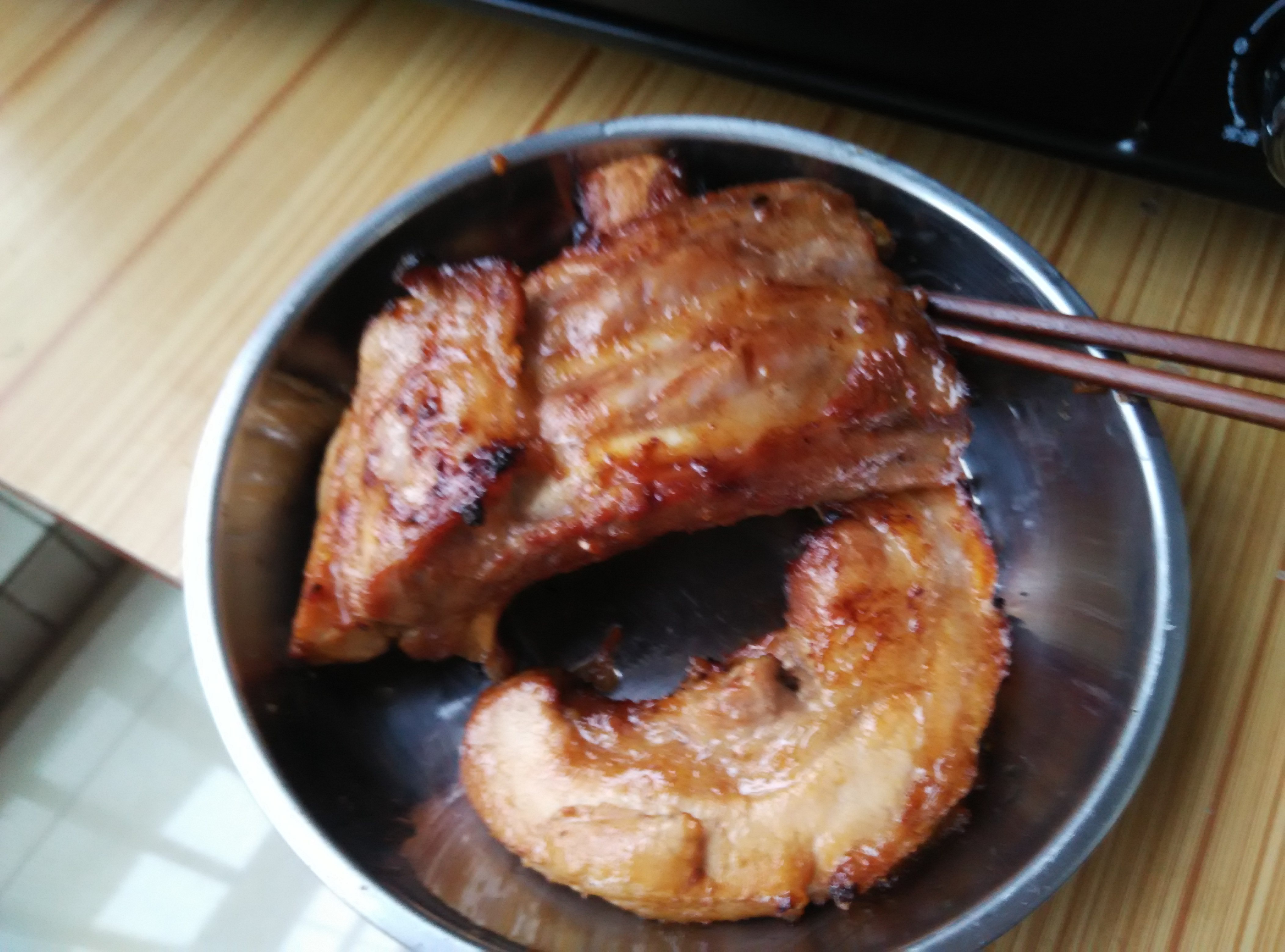 蒜香烤排骨
