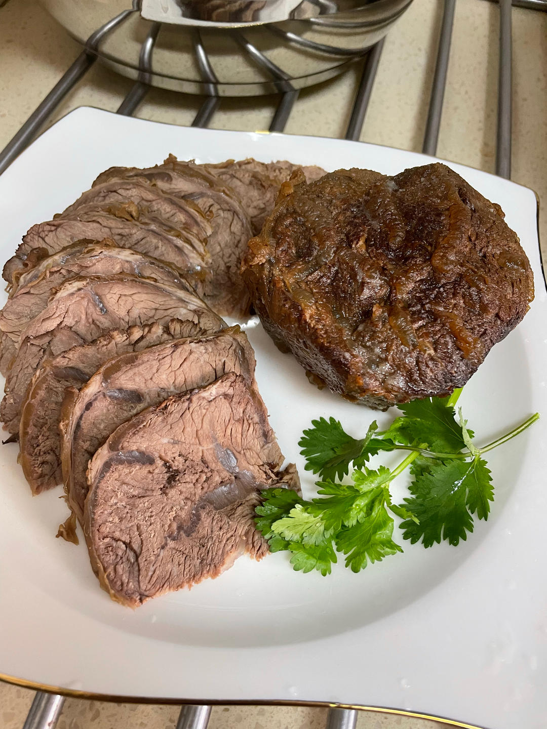 卤牛肉