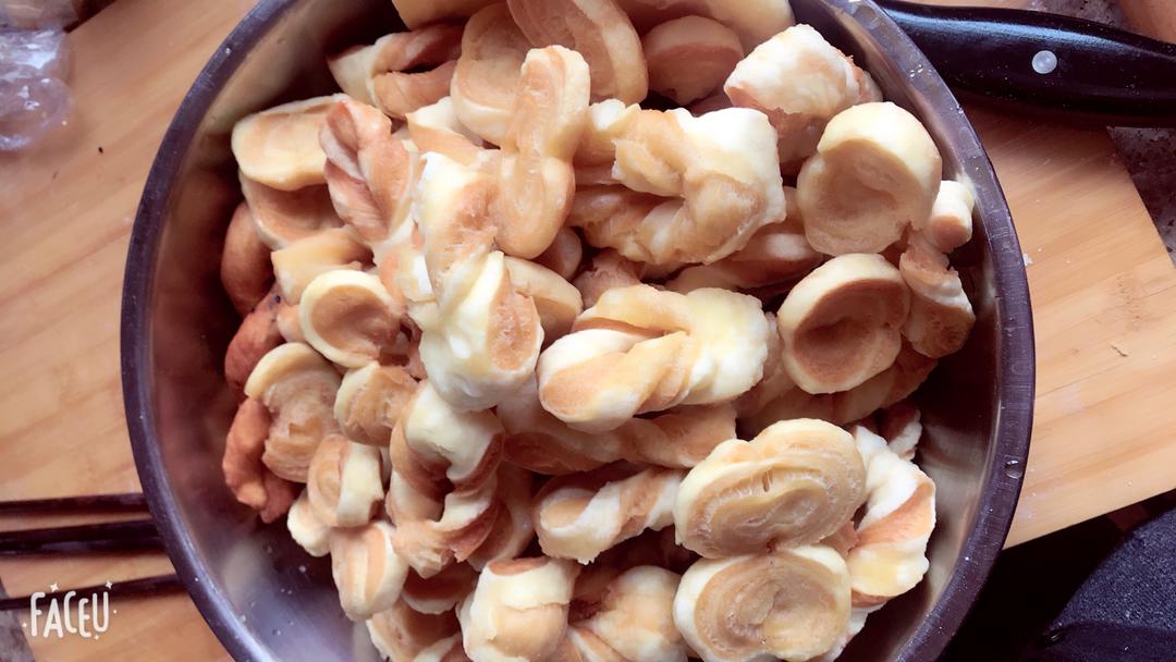 周周版兰州油果子