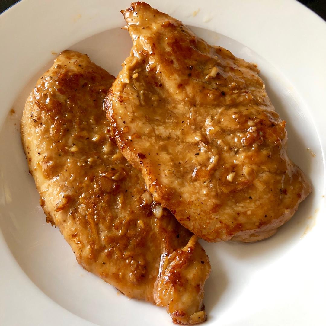 【嫩煎鸡胸肉】