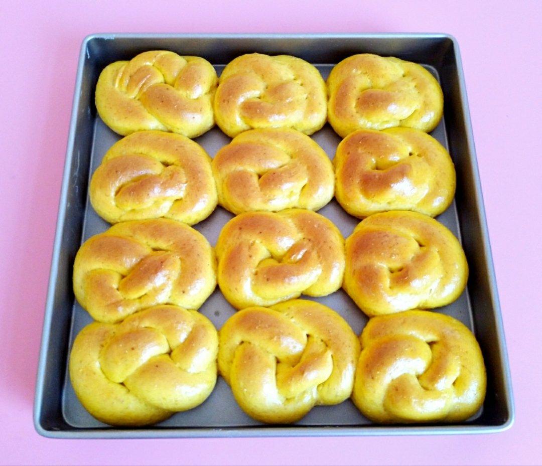 堂妈小厨——南瓜辫子面包