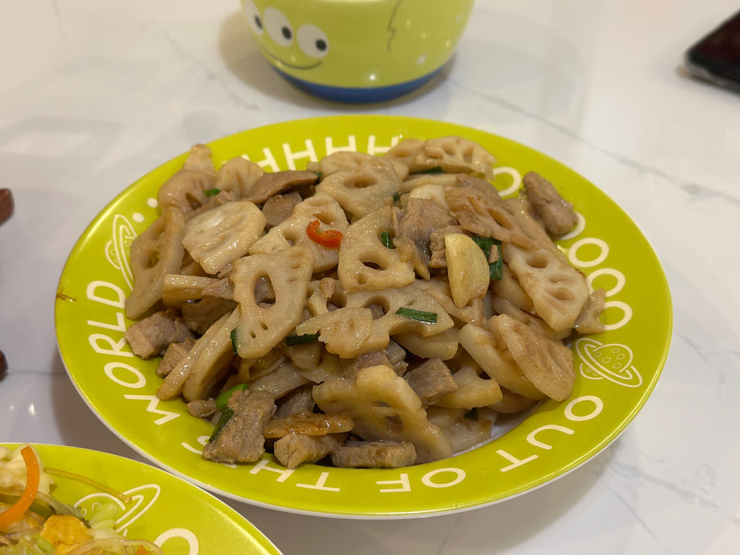 超下饭的莲藕炒肉