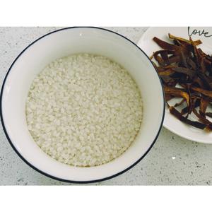 【月子代茶】陈皮炒米茶的做法 步骤2