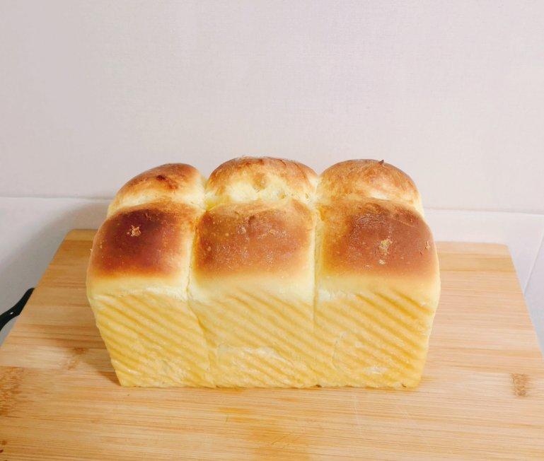 王掌柜做的布里欧修皇冠吐司