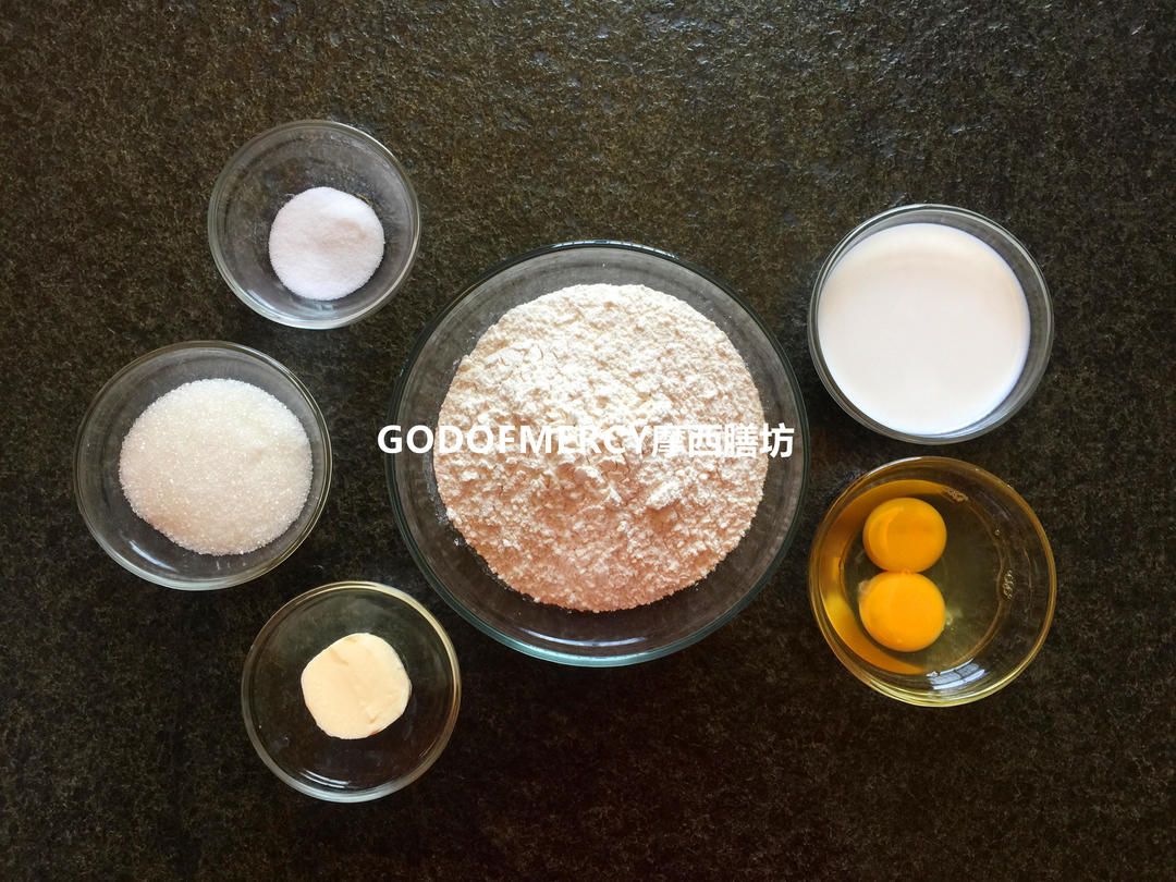 纯奶手撕吐司的做法 步骤1