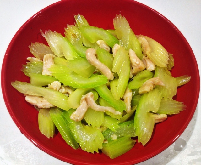 芹菜肉丝