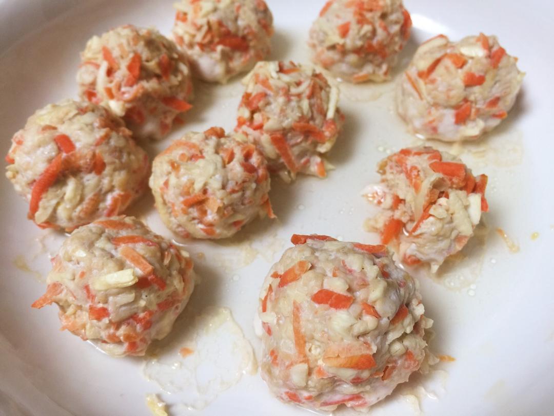 香菇胡萝卜鸡胸肉丸