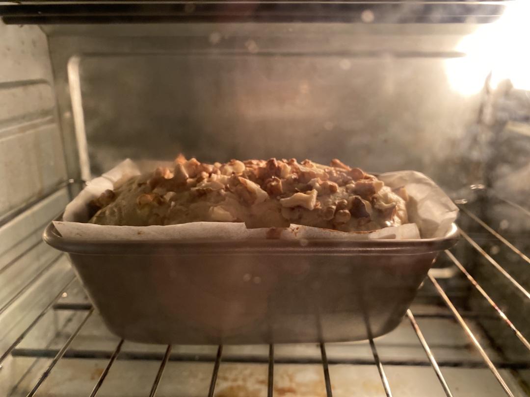 香蕉核桃蛋糕（低油少糖健康版）