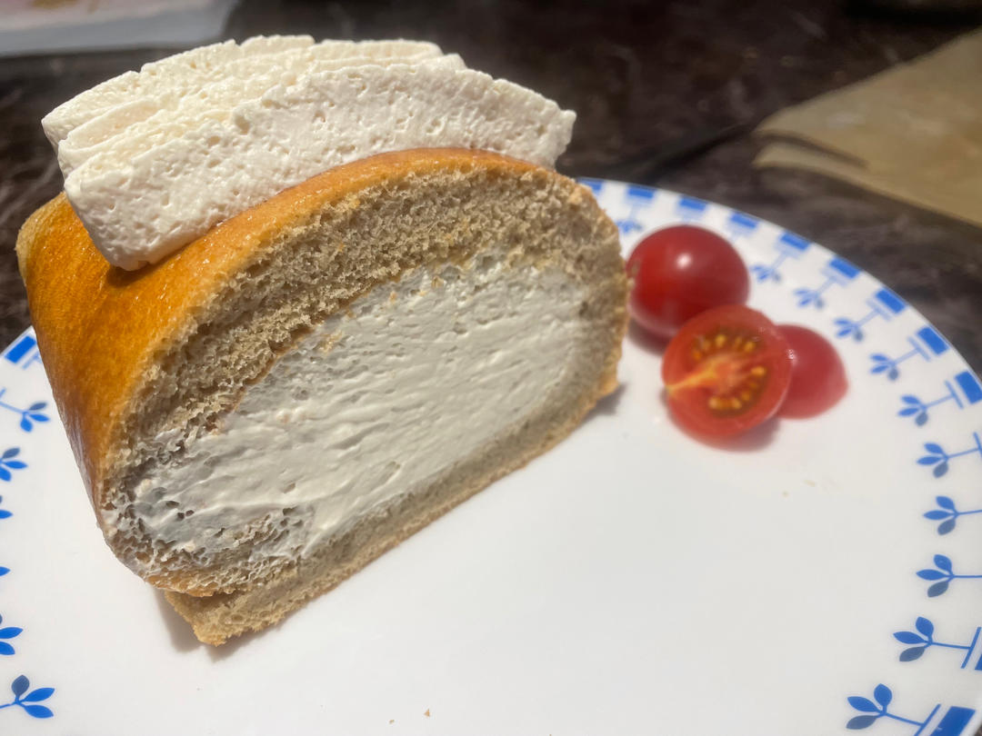 生椰拿铁蛋糕卷