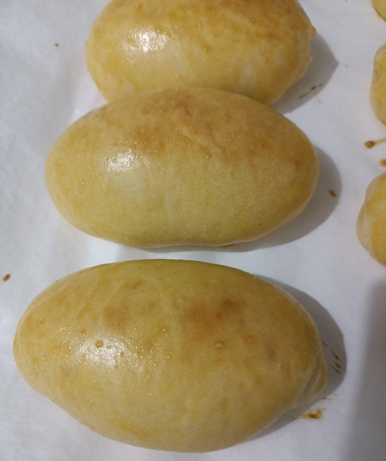灵魂出窍的肉松面包