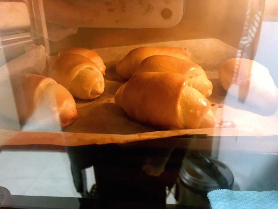 黄油面包卷