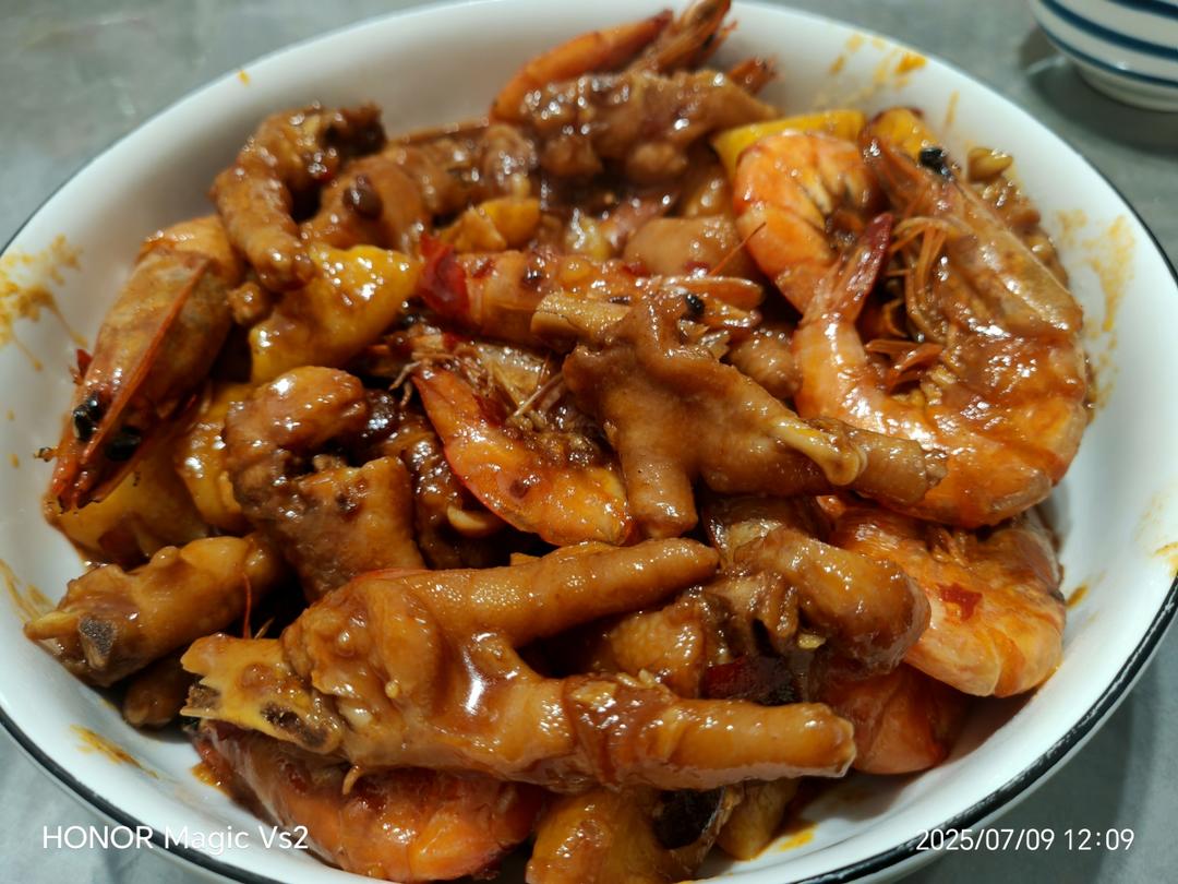 明虾鸡爪煲