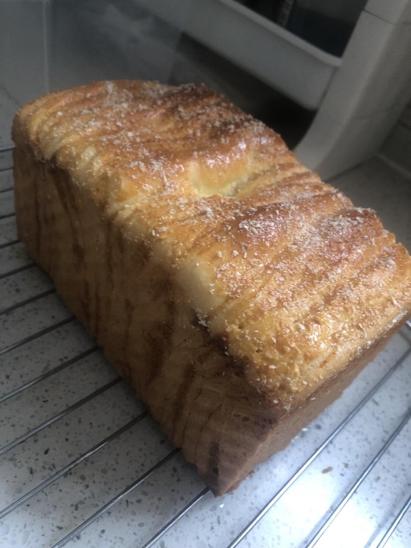 手撕蔓越莓炼乳吐司