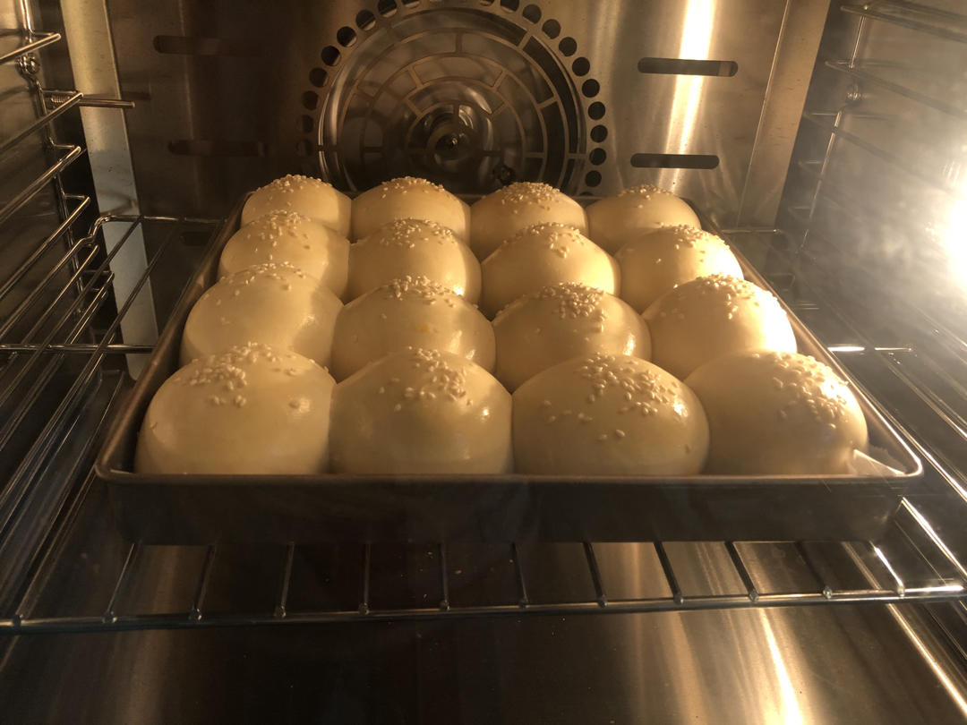 🥛超简单快手，柔软拉丝，一次发酵，牛奶小餐包