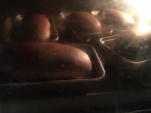 冬日里的能量包~浓郁巧克力黑森林面包的做法 步骤9