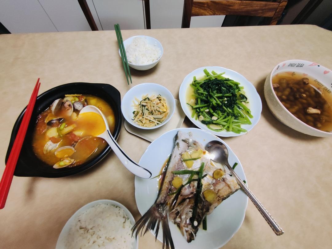 晚餐•2024年10月15日