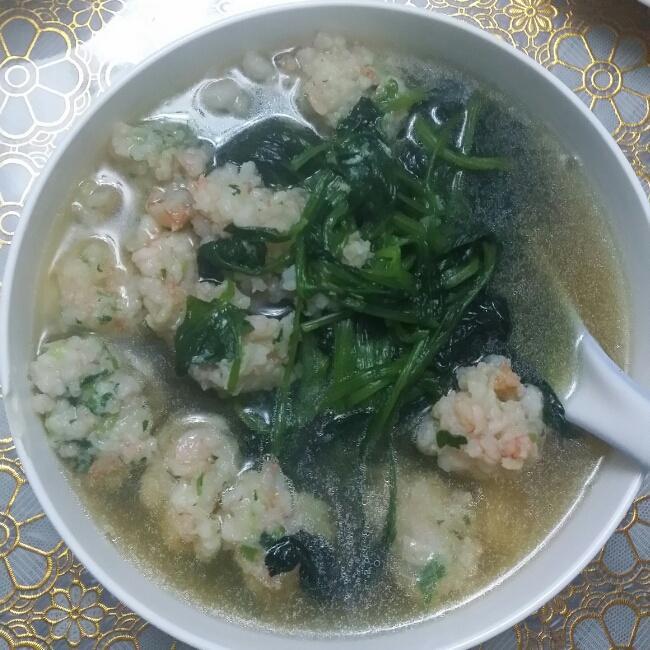 虾滑菠菜汤的做法