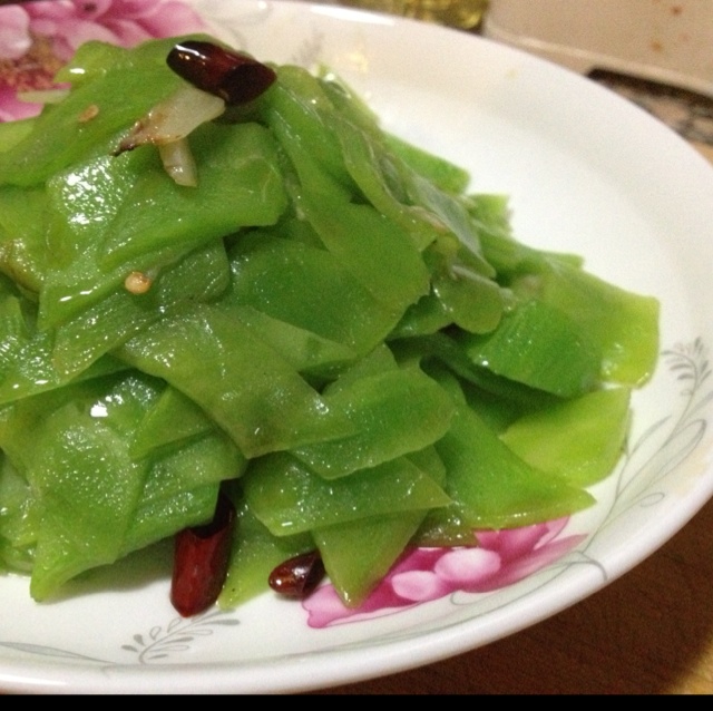 tiramisu023做的清炒莴笋片(ly)