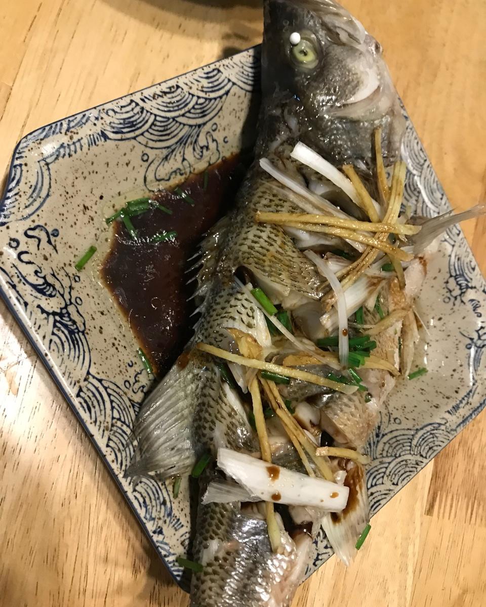 清蒸鲈鱼